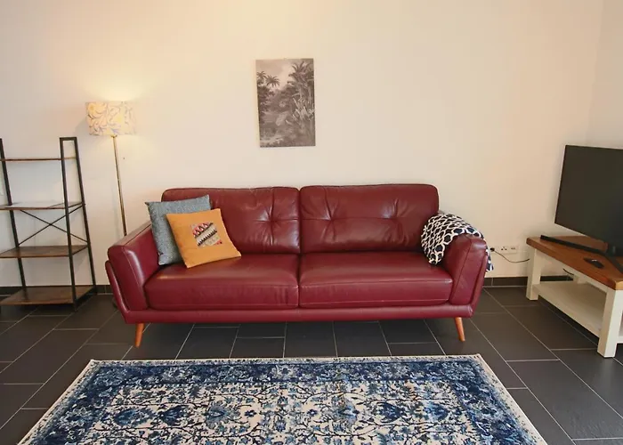 Hunsrueck Valley View With Cedar Sauna Apartamento