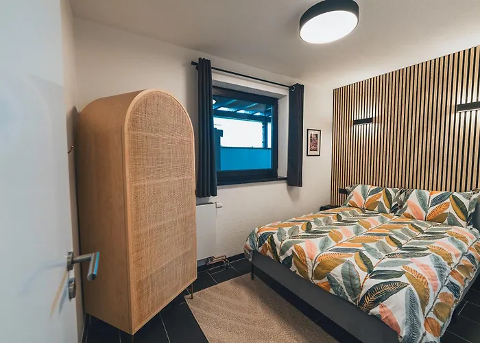 Hunsrueck Valley View With Cedar Sauna Apartamento Bruschied