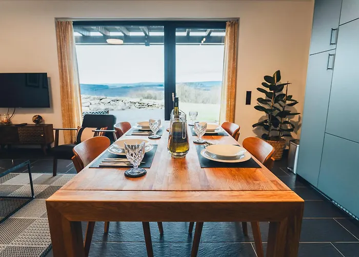 Апартаменты Hunsrueck Valley View With Cedar Sauna *