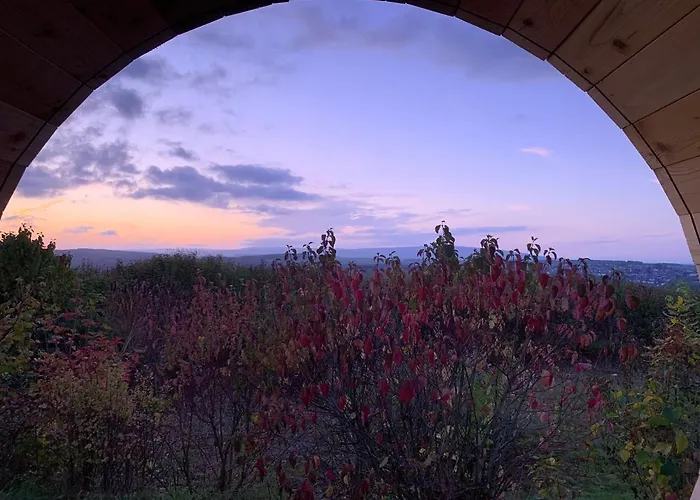 Апартаменты Hunsrueck Valley View With Cedar Sauna *